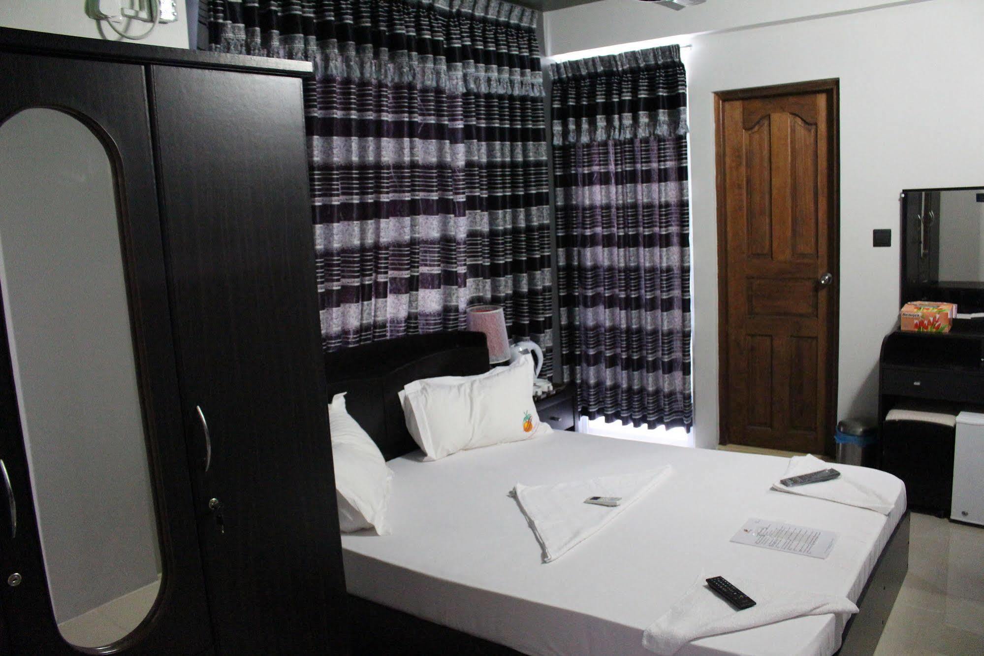 Dream Relax Hotell Hulhumale Exteriör bild